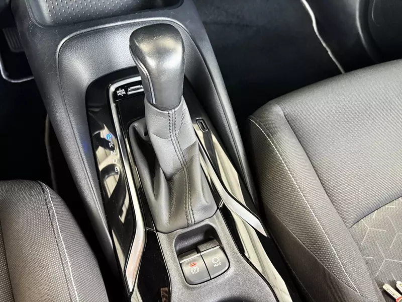 Toyota Corolla 1.8 125H Active E-CVT 122cv Hybrid 122 CV Automático